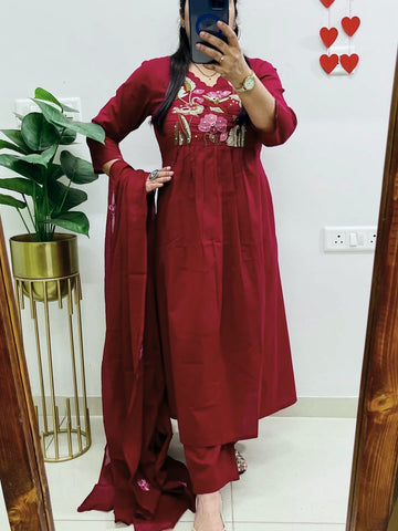 Elegant Maroon Floral Embroidered Kurta Set with Dupatta