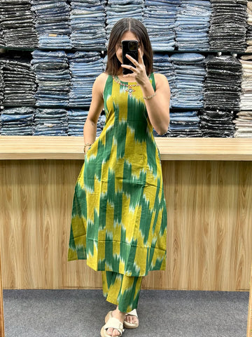 Vibrant Green & Mustard Ikat Sleeveless Kurta Set